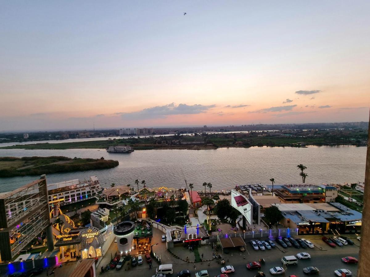 Amazing Nile View And Pyramids Apartment Kahire Dış mekan fotoğraf